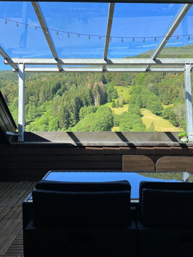 Bollenlodge - Ferienwohnung Mit Ausblick Und Top Lage Todtnau Bagian luar foto