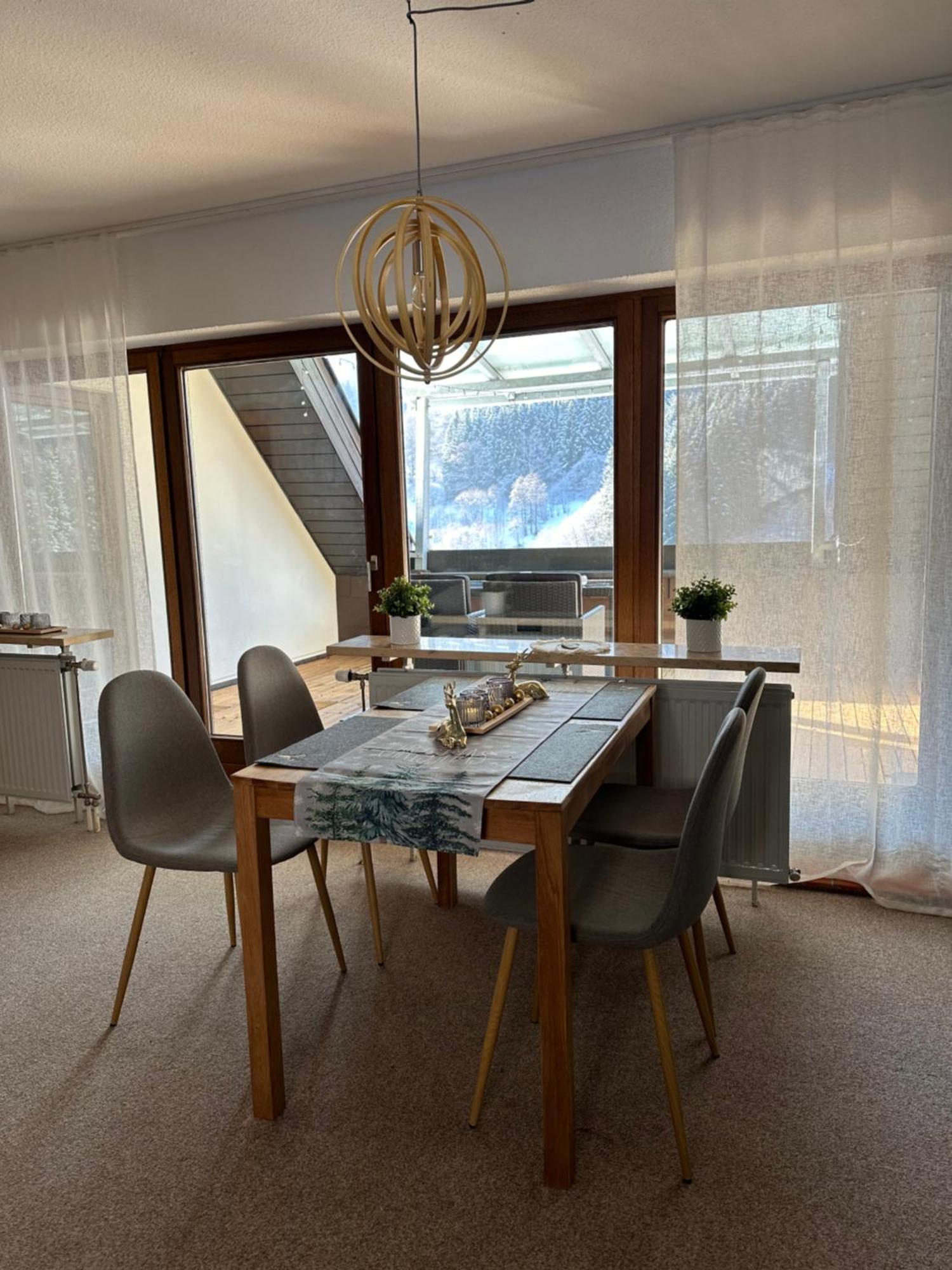 Bollenlodge - Ferienwohnung Mit Ausblick Und Top Lage Todtnau Bagian luar foto